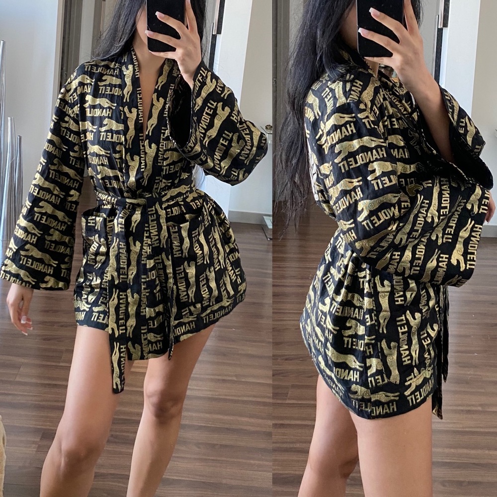 DylanLex Gold & Metallic Handled It Tie Robe Size XS